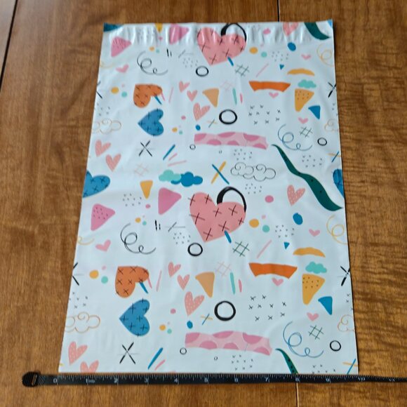 Hearts Polymailers 10x12 25ct. - Picture 3 of 9